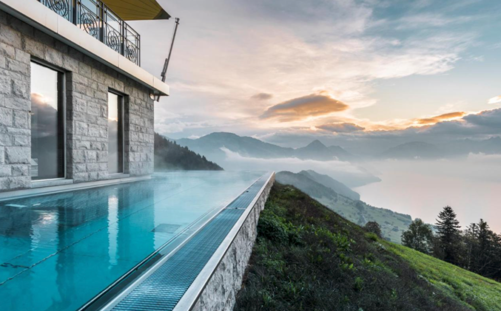 Um roteiro esperto que começa na Suíça e termina na Itália